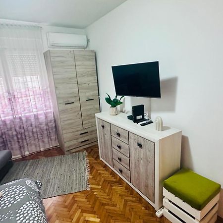 Apartamento Sweet Venac Belgrado Exterior foto