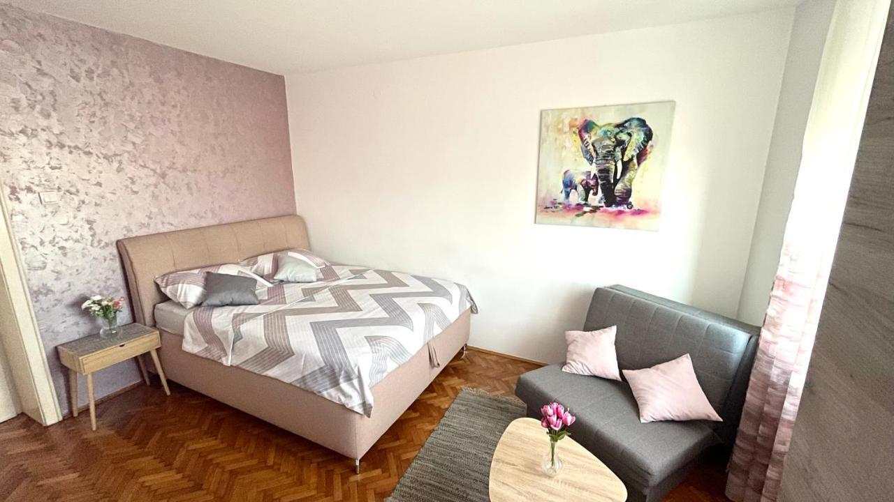 Apartamento Sweet Venac Belgrado Exterior foto