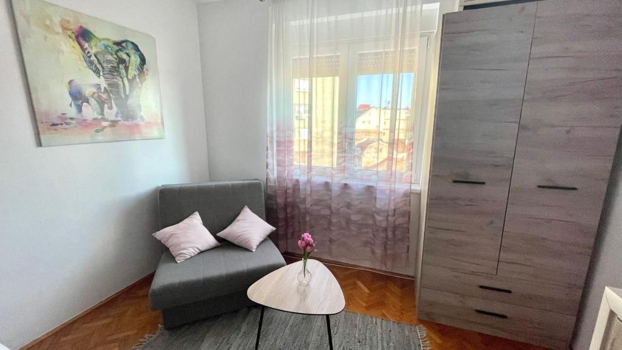 Apartamento Sweet Venac Belgrado Exterior foto